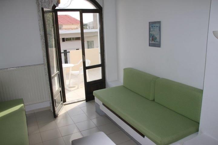 Skala Apartments Agia Marina エクステリア 写真