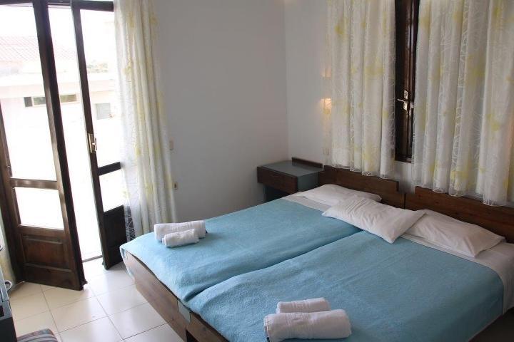 Skala Apartments Agia Marina エクステリア 写真